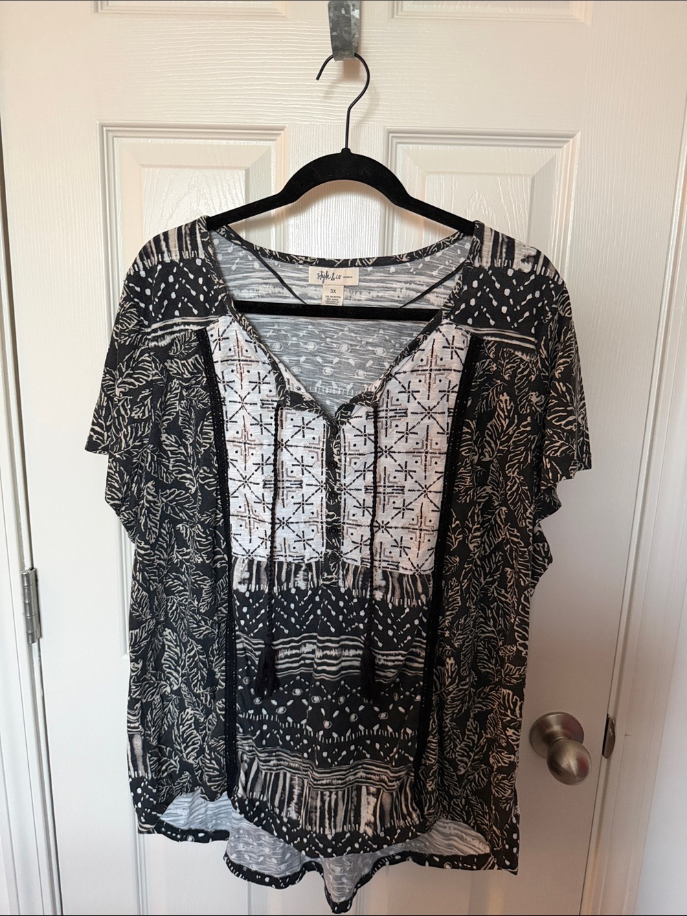 Style & Co. Black and White Printed Short Sleeve Tunic
